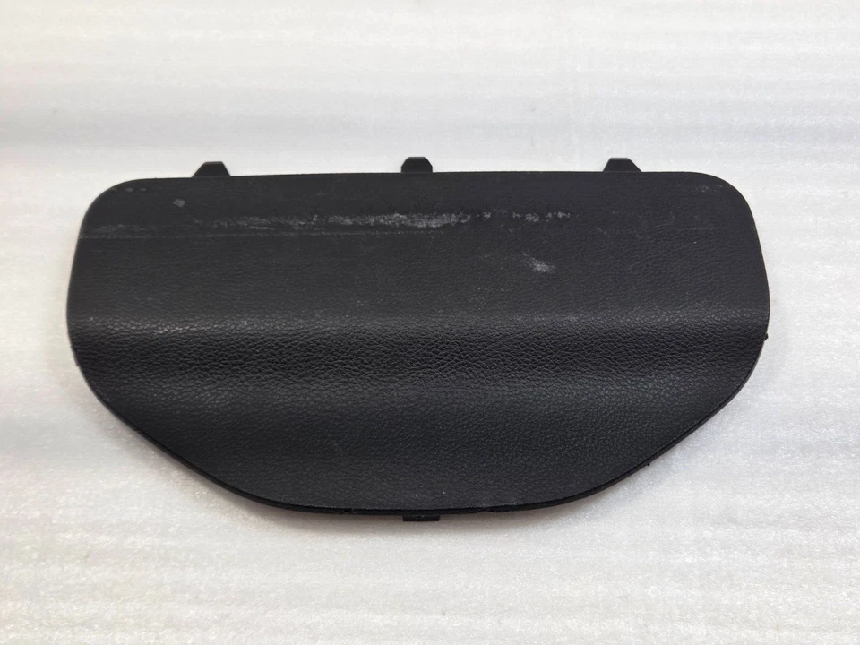 11-18 Dodge Durango CHRYSLER OEM Liftgate Tailgate Hatch-Access Cover 1VV31DX9AA - Imagem 2 de 4