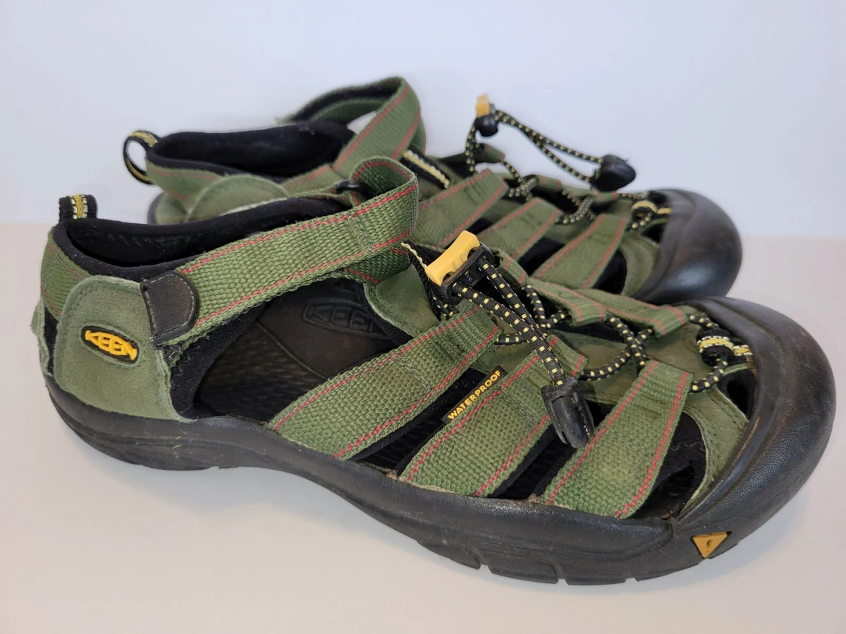 Top more than 149 mens waterproof sandals best awesomeenglish.edu.vn