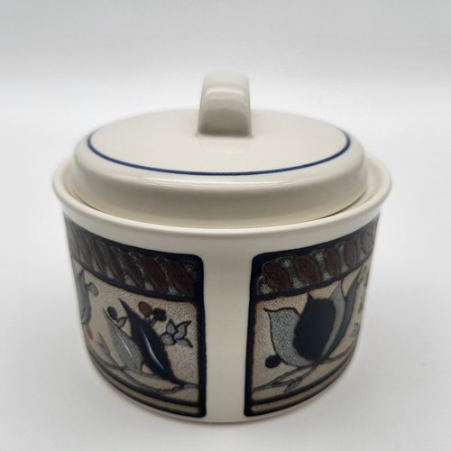 Vintage Mikasa Arabella Intaglio Sugar Bowl & Lid EUC - Picture 5 of 17