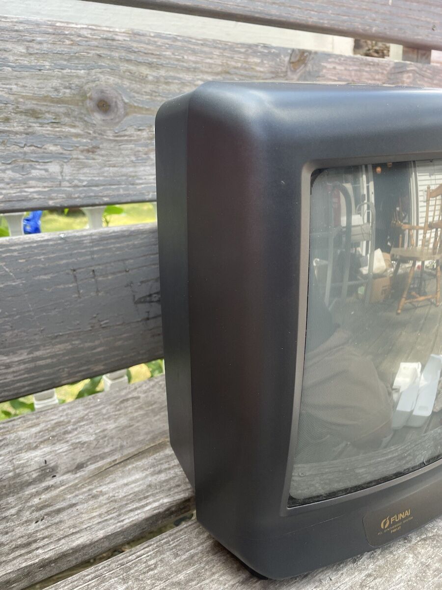 Funai F4813T 13 inch CRT Tube TV | 1998 | Color | Tested Funai F4813T 13 inch CRT Tube TV | 1998 | Color | Tested