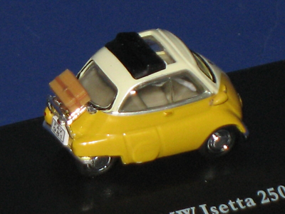 HONGWELL CARARAMA 1/72 SCALE YELLOW BMW ISETTA 250 VINTAGE
