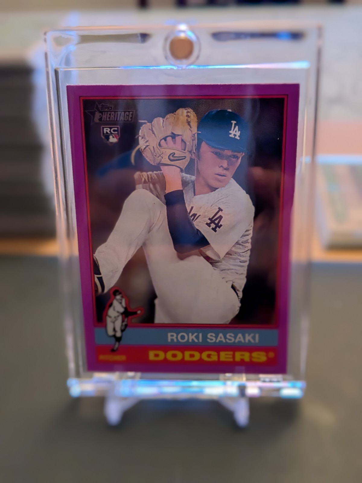 2025 Topps Heritage #224 Roki Sasaki Light Purple Border Los Angeles Dodgers RC