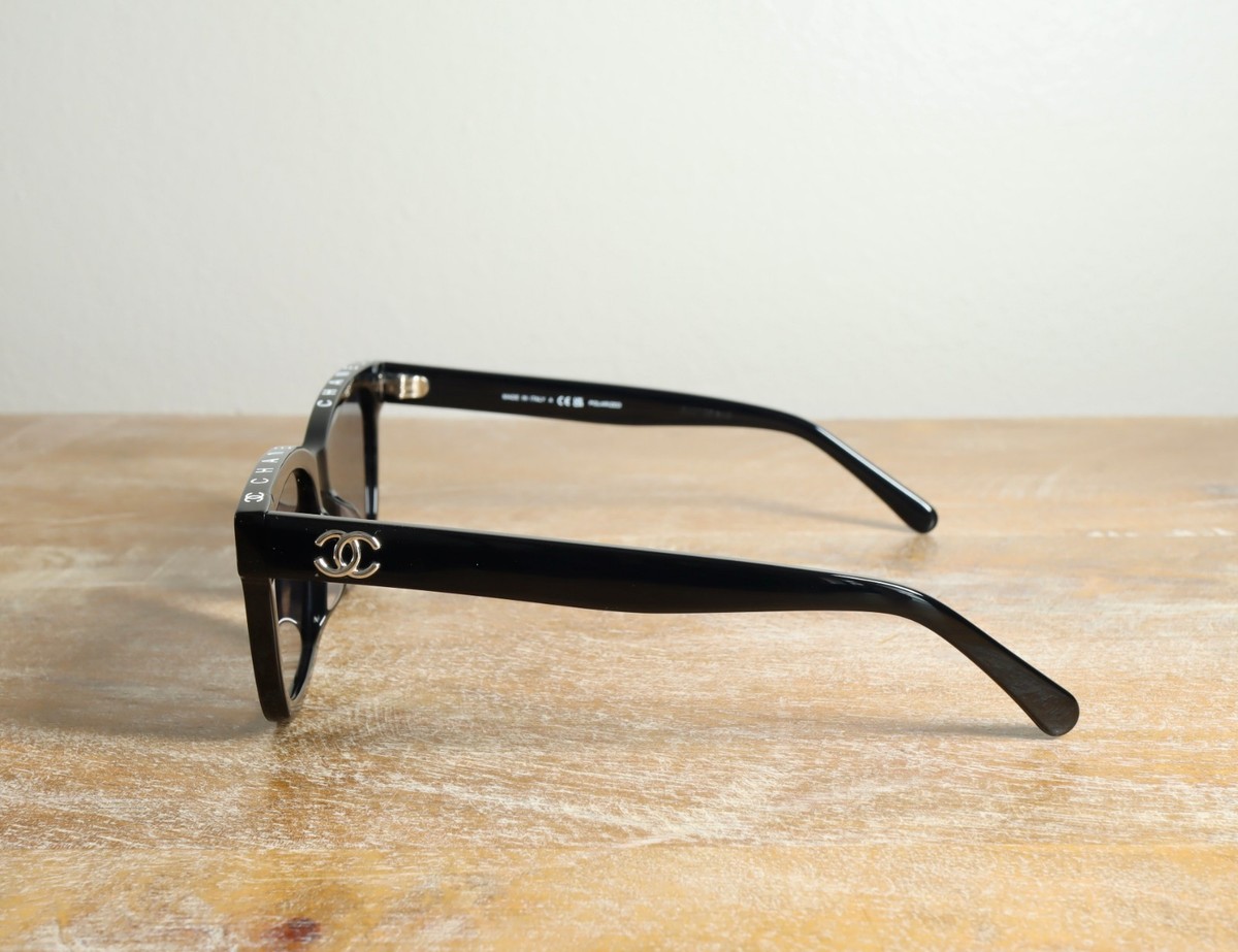 CHANEL 5417 Urban Vintage Square Sunglasses 54mm Black/Gray Lens