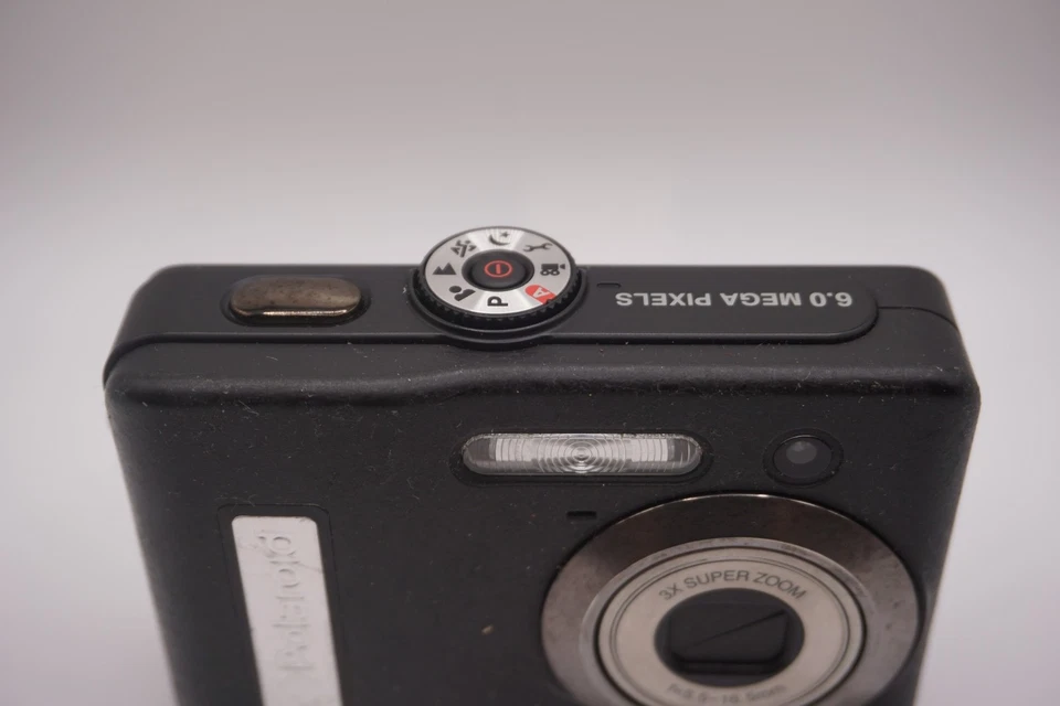 Polaroid i633 Compact Black Digital Camera - Untested For Parts AS IS - Image 2 of 4