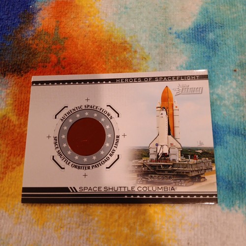 2009 Topps Heritage Space Shuttle Columbia Payload Bay Liner HSFR-SSC3
