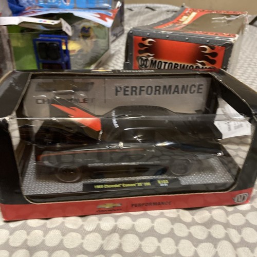 M2 1969 Chevrolet Camaro Ss 396 Limited Edition 1:24 scale