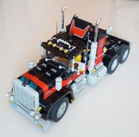 Lego vintage Model Team 5571 Giant Truck with instructions + original box, RARE