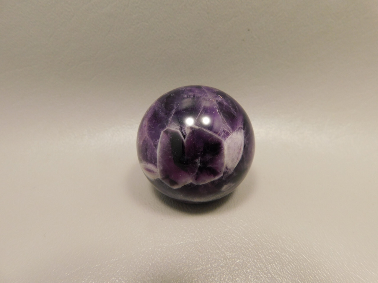 Picture 1 of 8