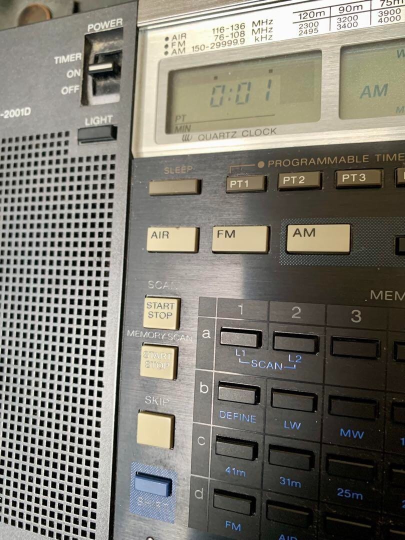 SONY ICF-2001D Multi-Band Receiver FM AM SW AIR Synchronous