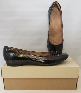 clarks candra light flat