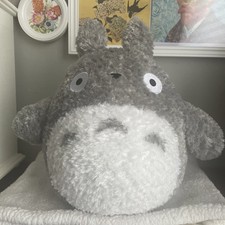 Bandai My Neighbor Totoro Fluffy Big Totoro Grey 13 Inch Plush Figure NEW