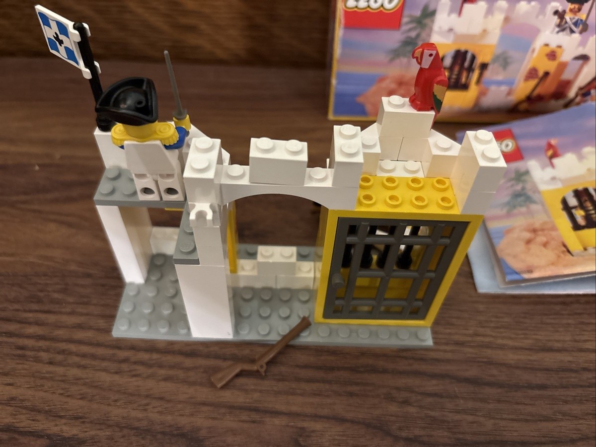 Vintage Lego Castle Pirates 6259 Broadside's Brig Complete With