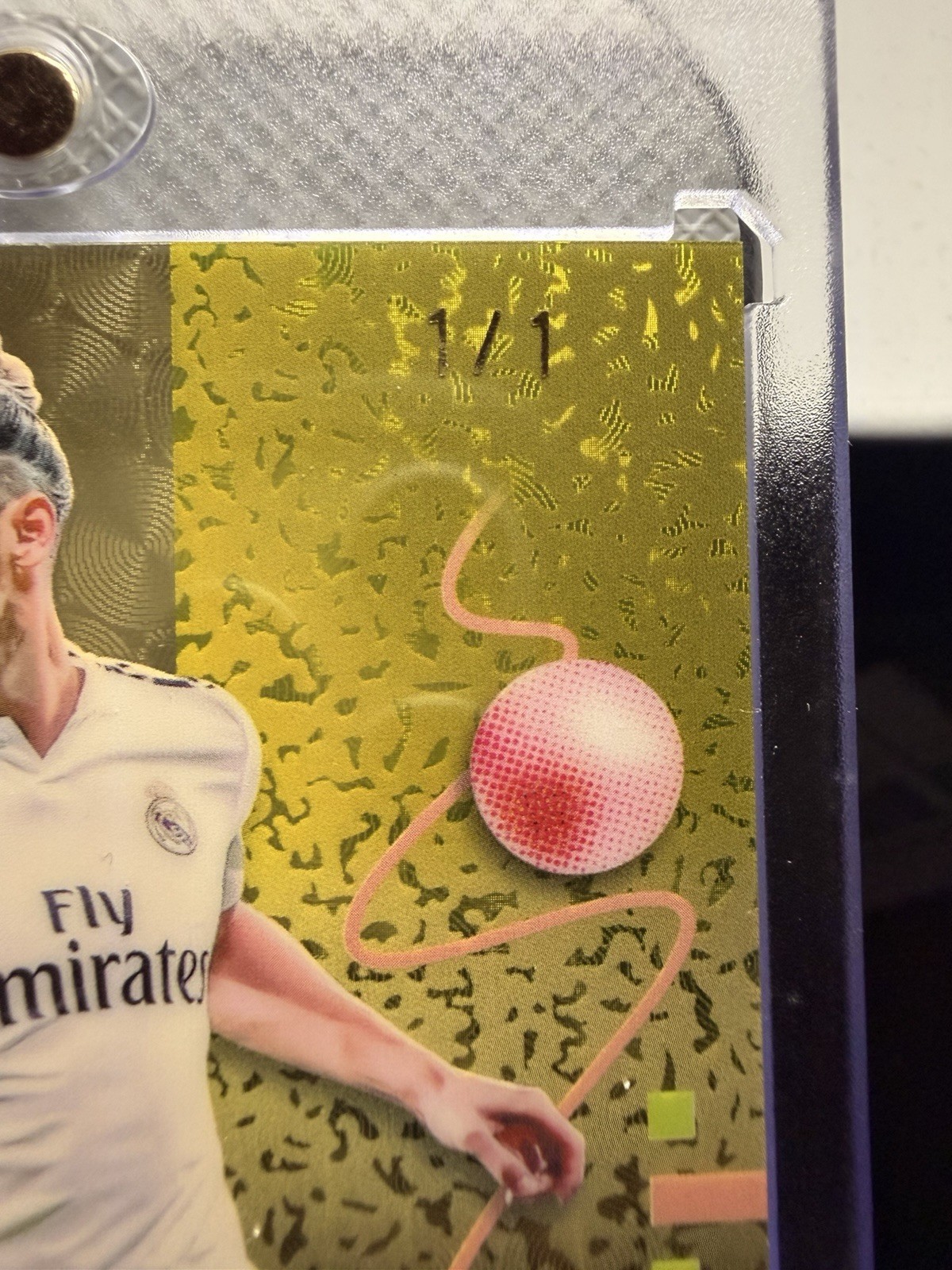 25-26 Topps Finest UEFA Club Gareth Bale Auto Superfractor 1/1 BA-LE view 5