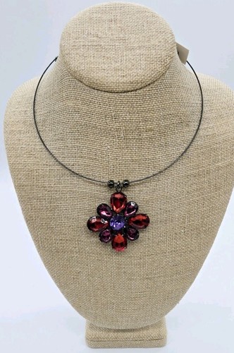 Wire Choker Pendant Necklace Crystal Flower Black Red Wrap Around Style & Co - Picture 7 of 7