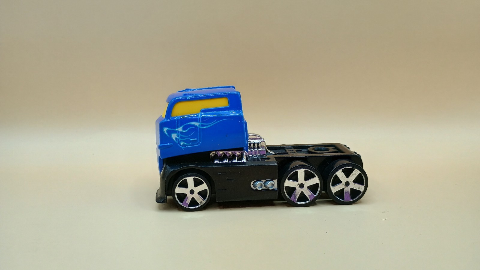 Picture 2