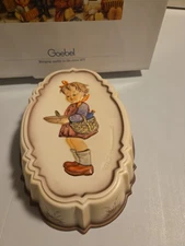 Vintage Hummel Wall Plaque Ceramic Mold Suppers Coming - HUM 673 With Box