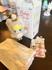 Pop MART Baby Molly Pocket Friends Vinyl Plush Pendant Its Snack Time