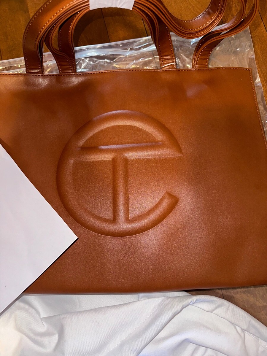 早い者勝ち！送料関税込み！Telfar Shopping Bag Medium Tan Telfar (Medium) Tan Shopping Bag - Brand New With Tags | eBay