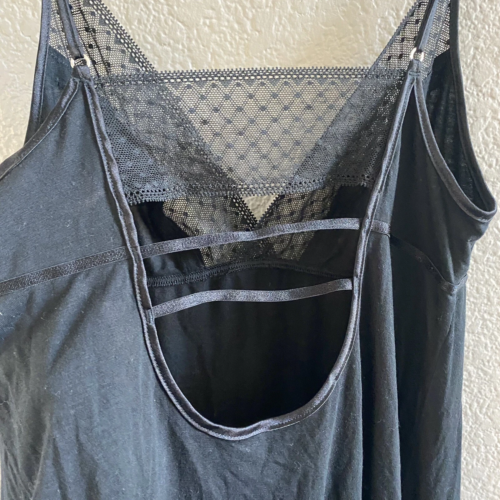 UNDERCOVER Abito Victoria’s Secret taglia small nero chemise neglige slip pizzo ritagliato dietro