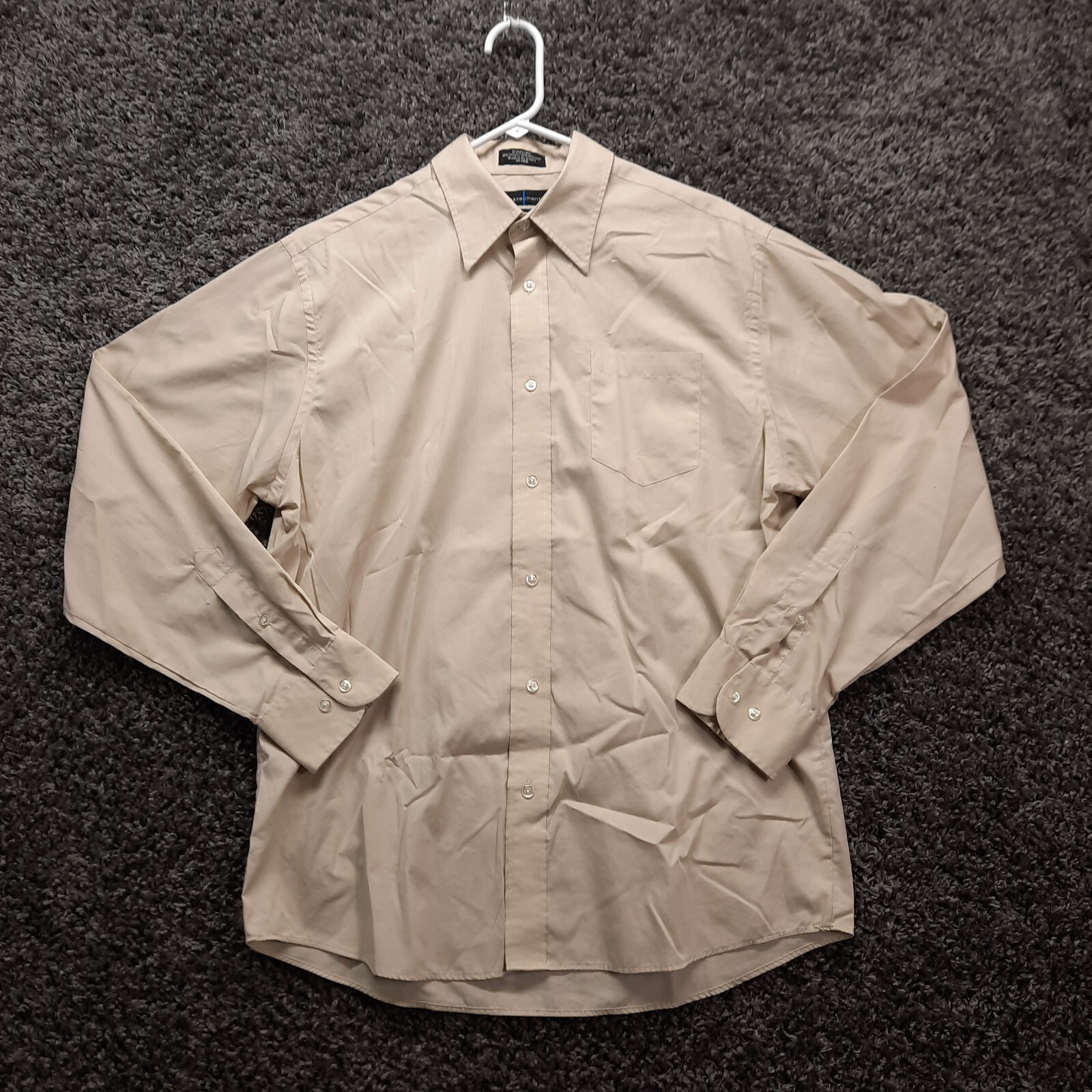 Statements Shirt Mens Large Beige Broad Cloth Long Sleeve Button Up Dress  Casual