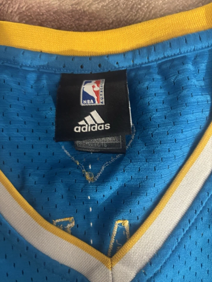 Camiseta deportiva retro para hombre CP3 Pelicans Adidas Foto 2 de 4