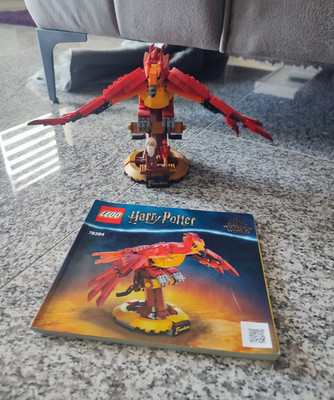 LEGO Harry Potter Fawkes Dumbledores Phönix 76394 mit Anleitung und Figuren