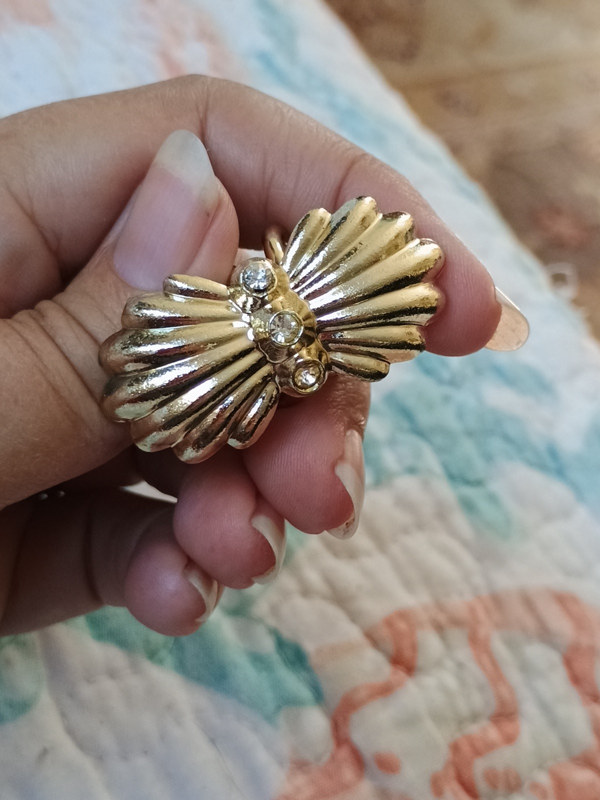 Vtg Scarf Clip Pull Through Style Rhinestone Gold Tone Estate 