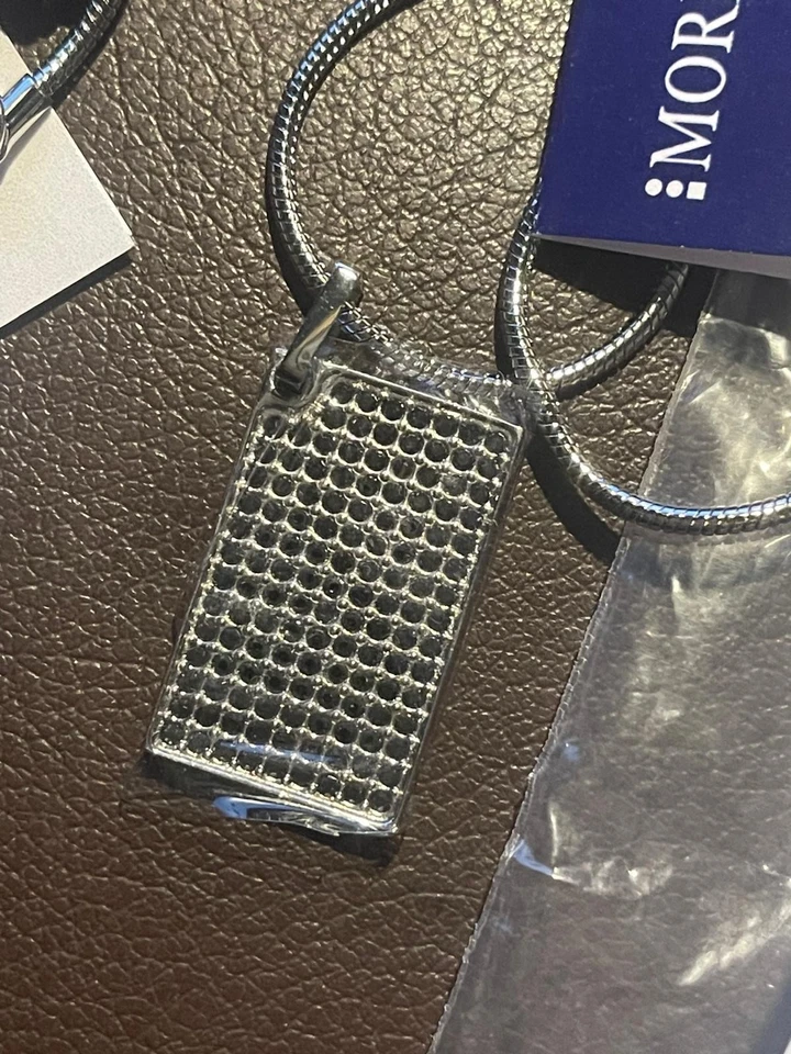 BELLISSIMA COLLANA MORELLATO CON PIASTRINA IN ACCIAIO LUCIDO E CRISTALLi NERI - Immagine 2 di 4