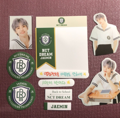 NCT DREAM Back to School Luggage Sticker / Photo Card Set (Jaemin NCT DREAM Back to School Luggage Sticker / Photo Card Set (Jaemin