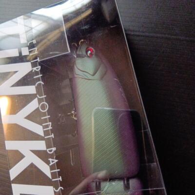 Tiny klash Low #Bella ベラ DRT TiNY KLASH Low Float #Bella color 2oz Big Swimbait NEW