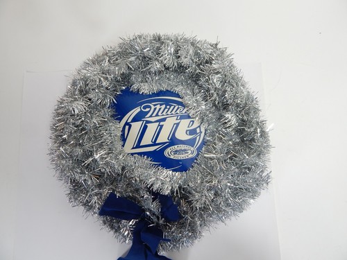 MILLER LITE BEER Christmas Holiday Wreath Man Cave Collector Silver/Blue - Picture 3 of 7
