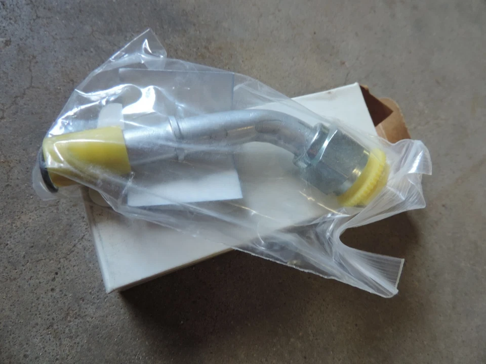 Manguera de calentador de climatización - Manguera de descarga de aire acondicionado/conjunto de línea CUATRO ESTACIONES 13510 Foto 2 de 2