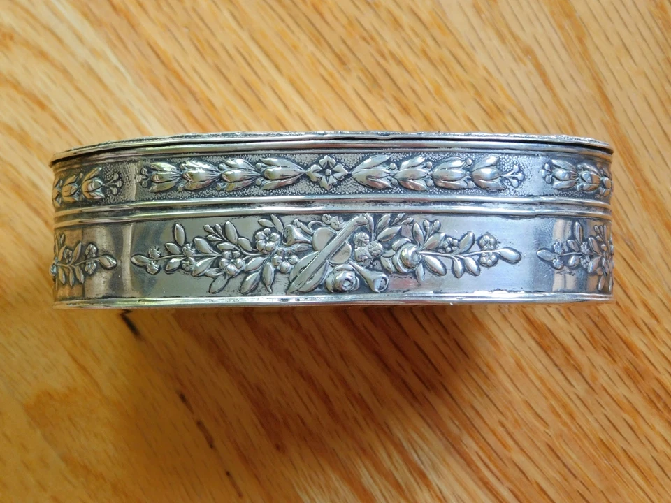 1806 Dated Austrian Repoussé Classical Youth & Ram Scene Silver Table Snuff Box - Image 4 of 4