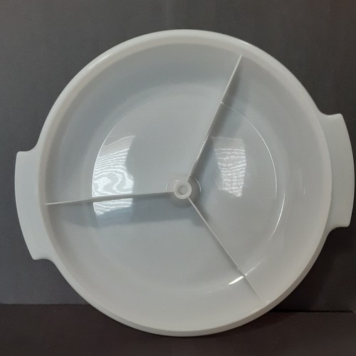 Tupperware Suzette Divided Serving Tray Candy Nut Relish 608-1 w/Lid NO HANDLE - Picture 2 of 5