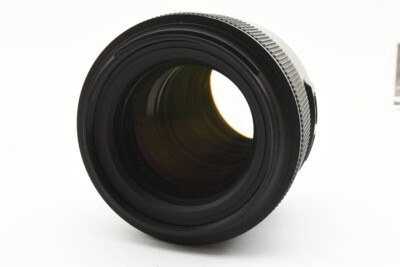 Tamron SP 85mm f/1.8 Di VC USD F016 Lens for Nikon SLR Tamron SP 85mm f/1.8 Di VC USD F016 Lens for Nikon SLR