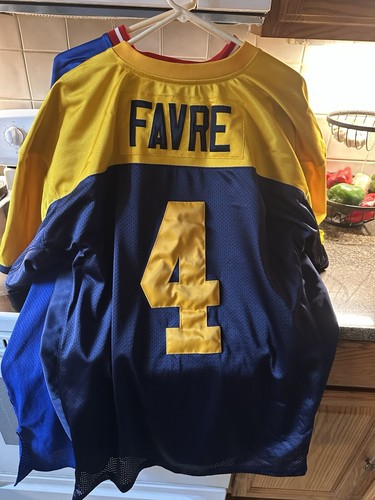 Brett Favre Throwback