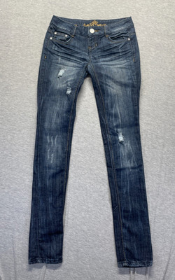 Almost Famous Jeans Womens 0 Blue Denim Whiskering Cotton Stretch Streetwear