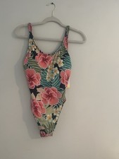 NWT Hurley Women  s One Piece Tropical Design Swimsuit Size S