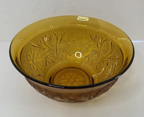 Vintage Anchor Hocking Glass Serving Bowl Amber Sandwich Pattern 9 in