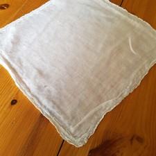 altes Stofftaschentuch Taschentuch wei&szlig; Stickerei Vintage 16