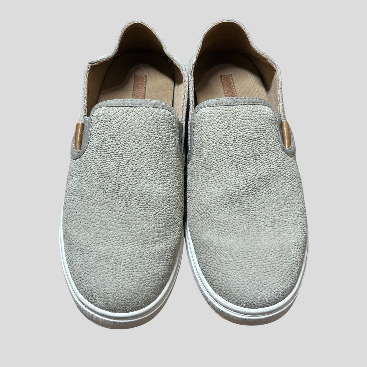 OluKai Pehuea slip on Leather sneaker womens W7 Beige Tapa  display picture 2