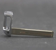 NEW OEM Key Fob Emergency Key Blank 819993M020 for Equus 11-13 Genesis 09-14