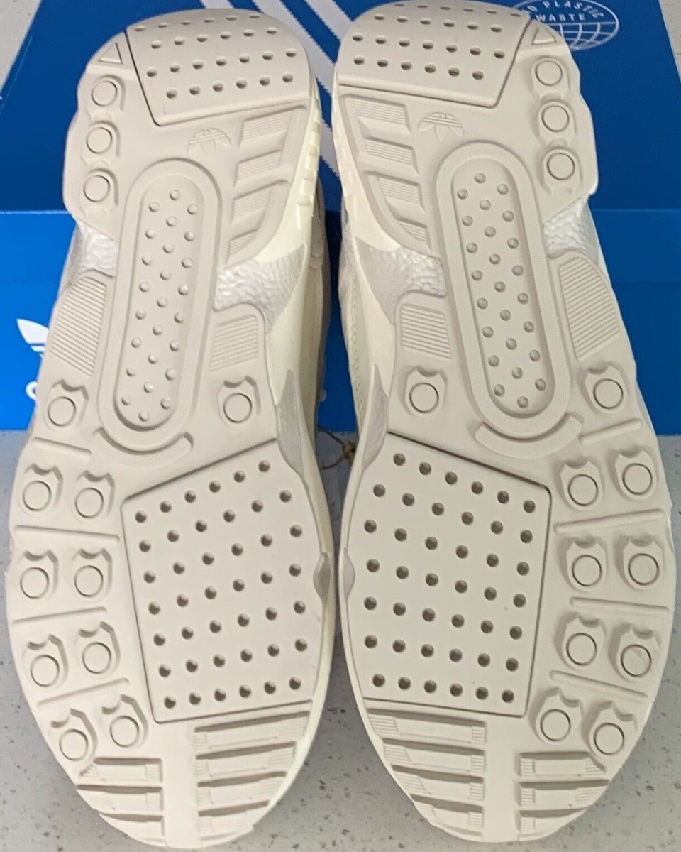 ま Amazon.com: CFTGIW Front Upper Ball Joint MR496792 Metal