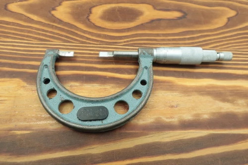 Mitutoyo 122-126 Blade Micrometer 1-2" .0001" Modified Anvils