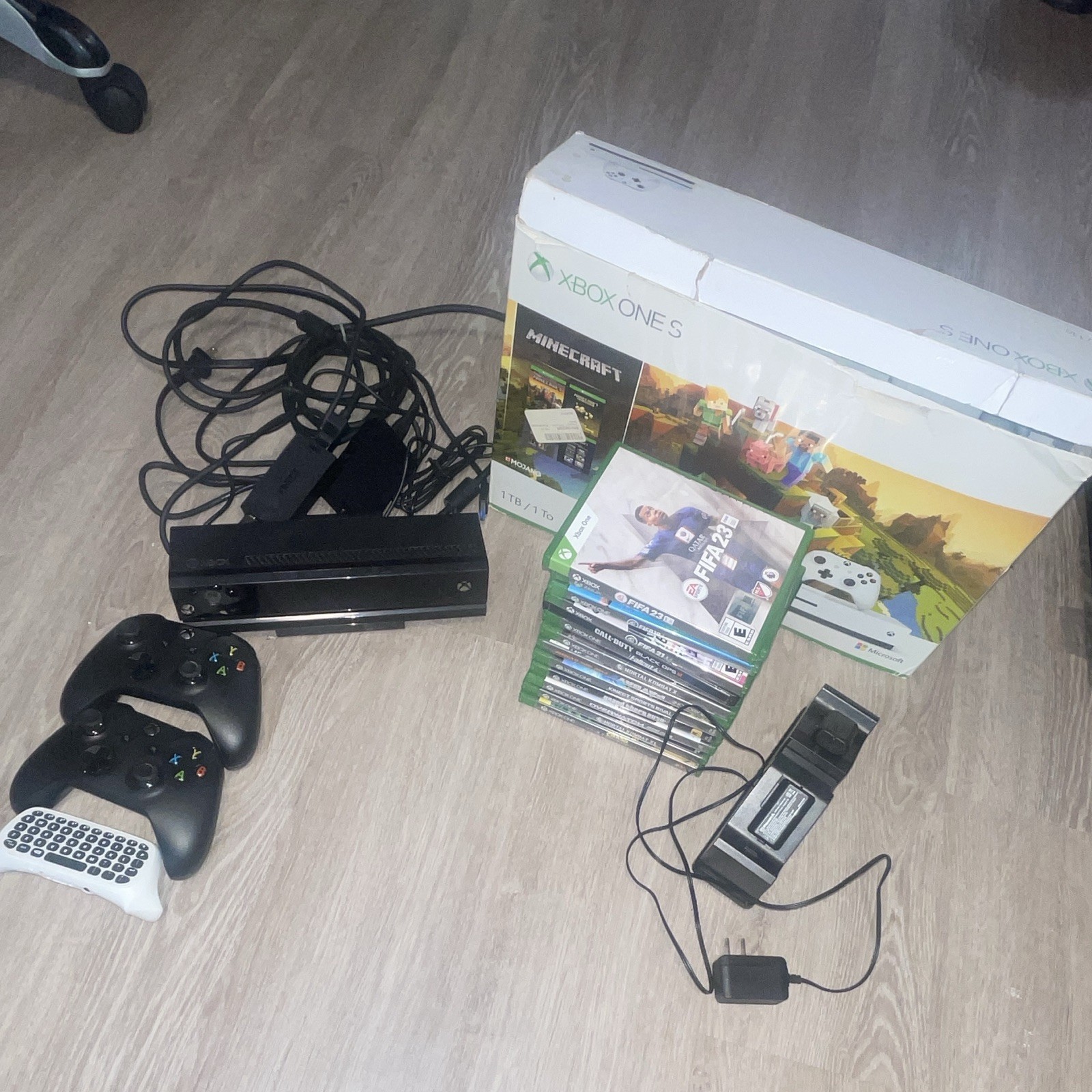Microsoft Xbox One S 1TB Console (CIB) Bundle TESTED AND WORKING with Games