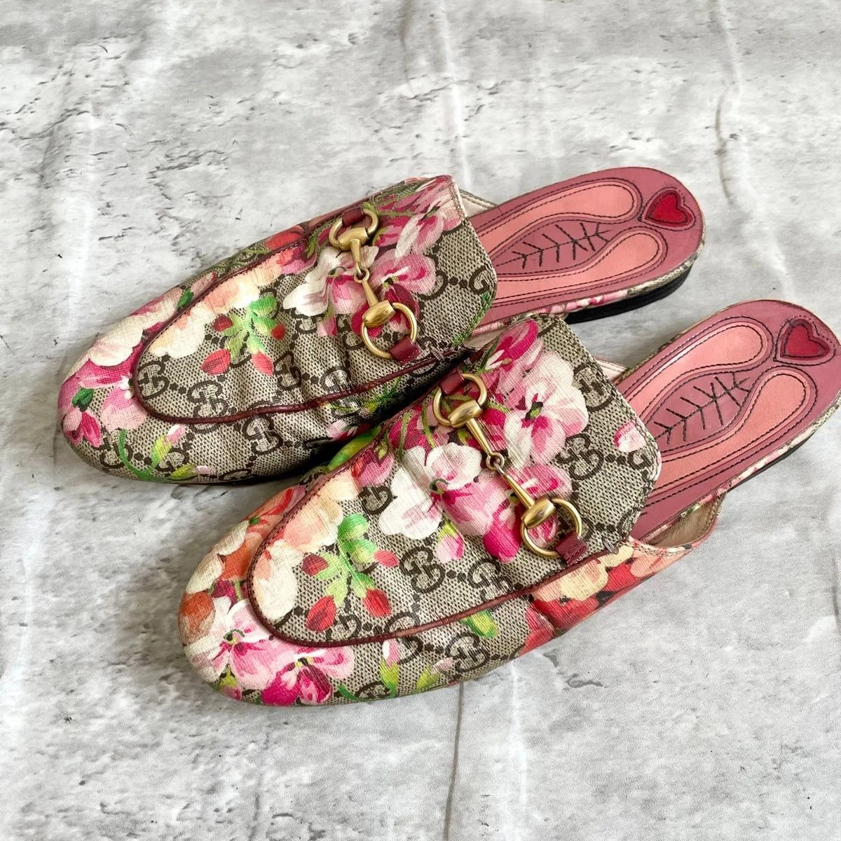 Gucci Flat (Under 1 in) Floral Sandals for Women for sale | eBay