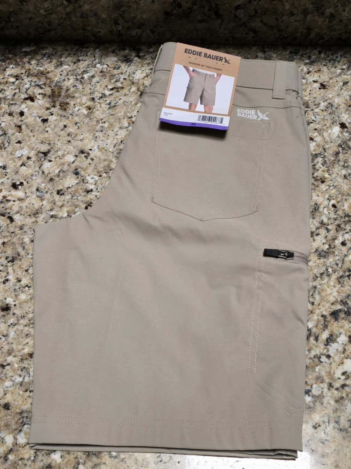 Eddie Bauer Shorts Men 30 Beige Zipper Cargo Hiking Storm Secure 5 Pocket NEW