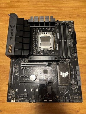 ASUS TUF Gaming A620-Pro WIFI Mainboard Sockel AM5, DDR5, 2x M.2, Wi-Fi 6E, 2.5G