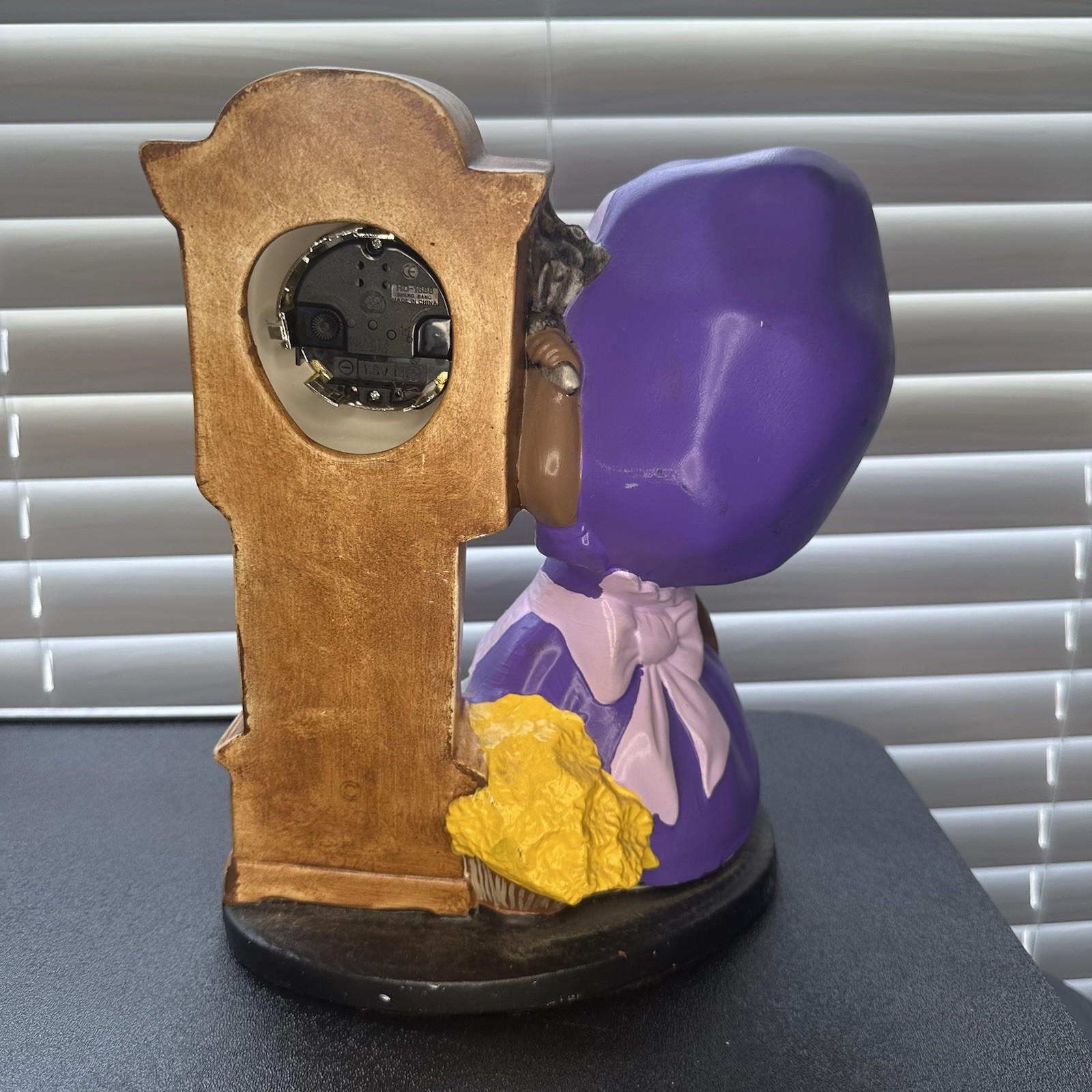 1974 Byron Molds Vintage Grandfather Clock With Girl And Cat Battery Included