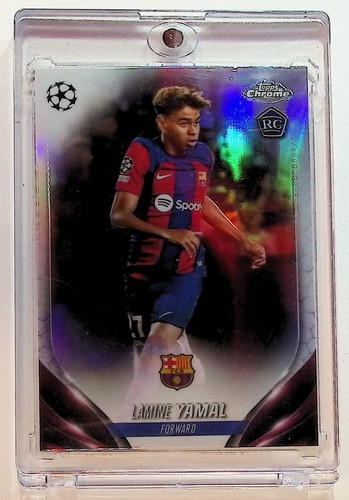 Lamine Yamal 2023-24 Topps Chrome UCC Refractor Base RC #64